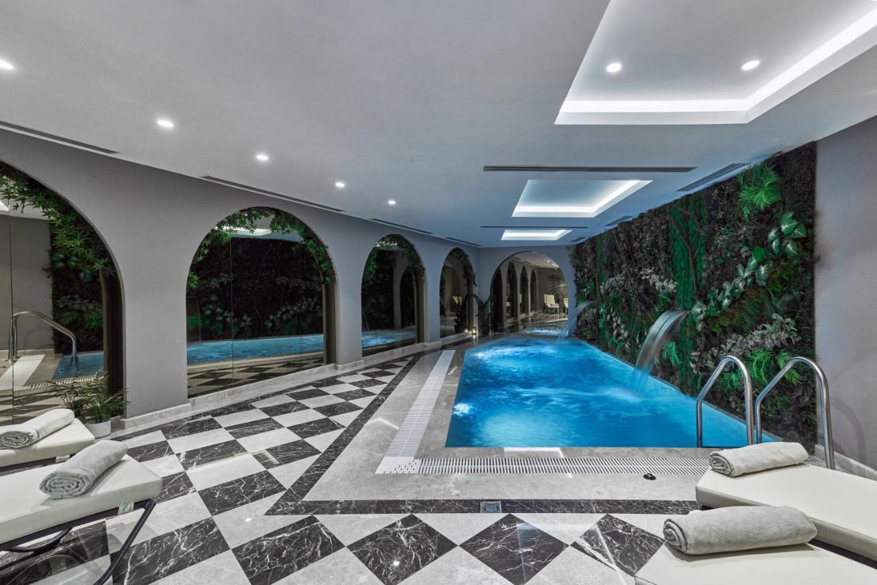 La Fleur Boutique Hotel Tivat Eksteriør billede