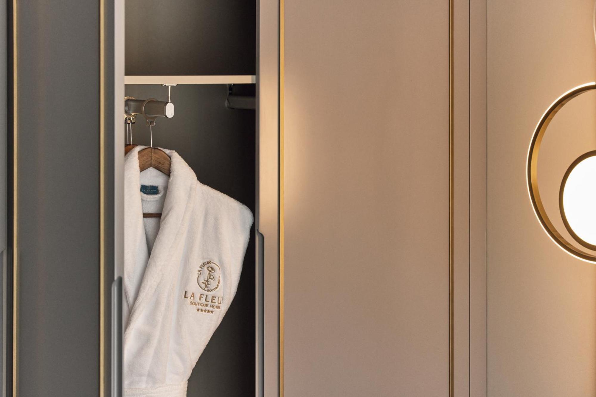 La Fleur Boutique Hotel Tivat Eksteriør billede