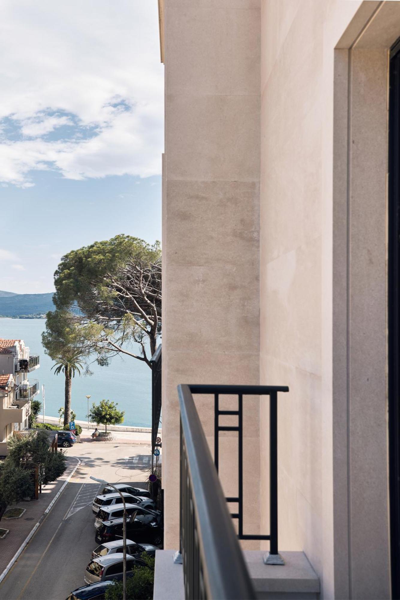 La Fleur Boutique Hotel Tivat Eksteriør billede